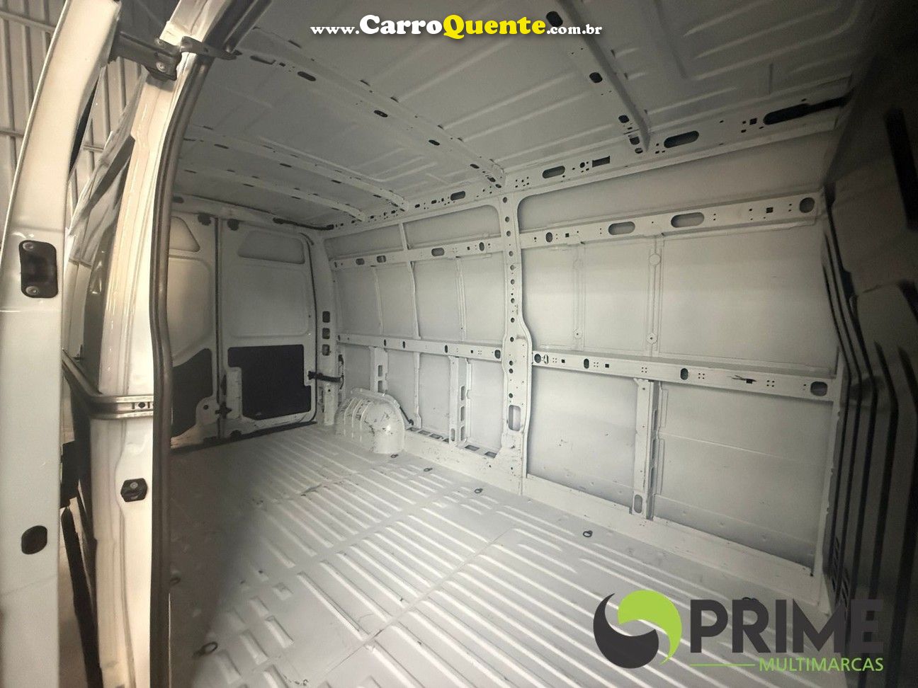 RENAULT MASTER 2.3 DCI EXTRA FURGAO L3H2 2024 - Loja