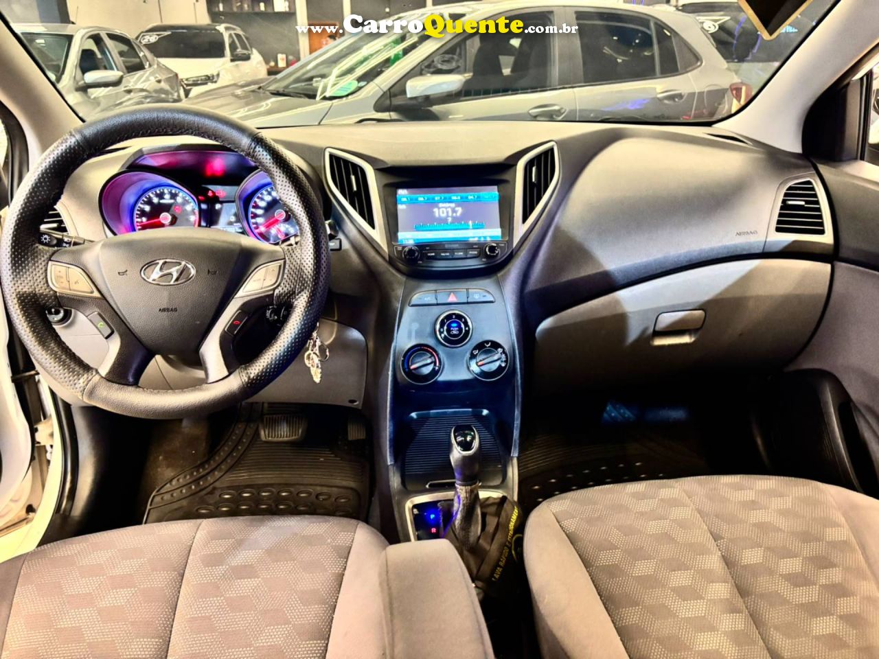 HYUNDAI HB20S 1.6 COMFORT STYLE 16V 2019 - Loja