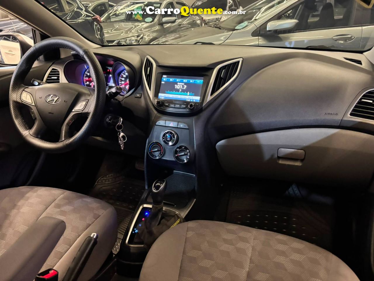 HYUNDAI HB20S 1.6 COMFORT STYLE 16V 2019 - Loja