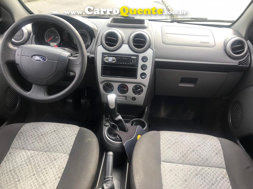 Ford FIESTA 1.0 ROCAM HATCH 8V FLEX 4P MANUAL - Loja