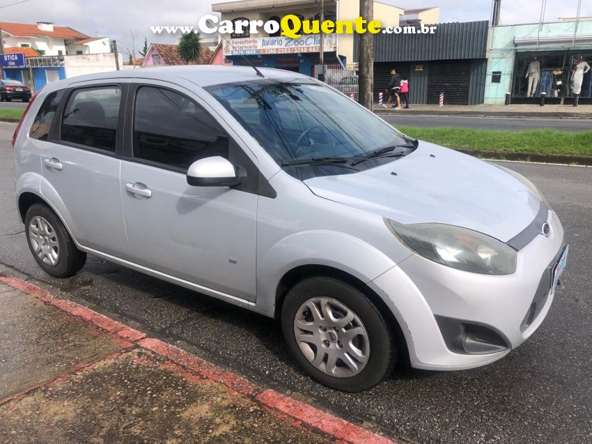 Ford FIESTA 1.0 ROCAM HATCH 8V FLEX 4P MANUAL - Loja