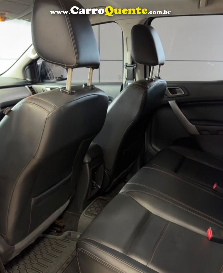 Ford RANGER 3.2 LIMITED 4X4 CD 20V DIESEL 4P AUTOMÁTICO - Loja