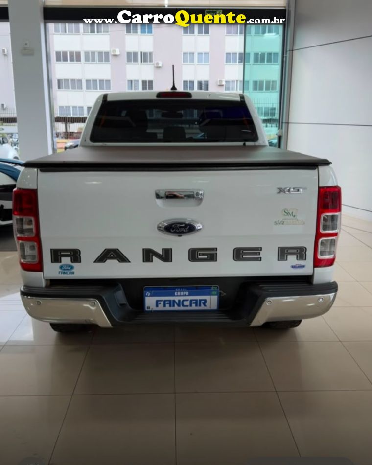 Ford RANGER 3.2 LIMITED 4X4 CD 20V DIESEL 4P AUTOMÁTICO - Loja
