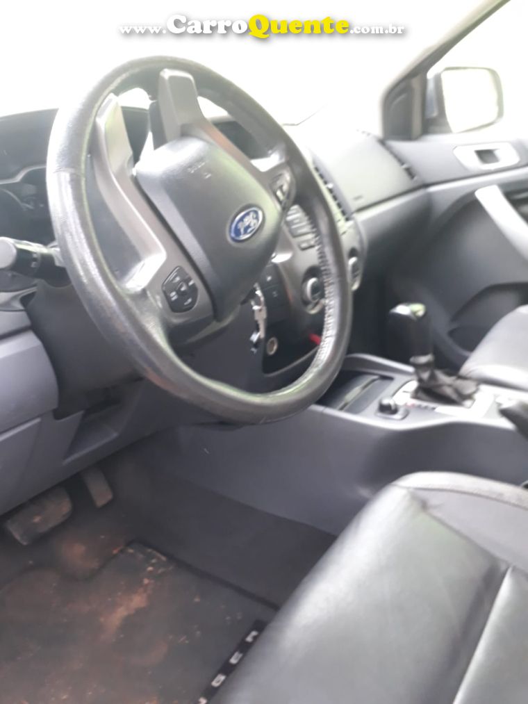 Ford RANGER 3.2 LIMITED 4X4 CD 20V DIESEL 4P AUTOMÁTICO - Loja
