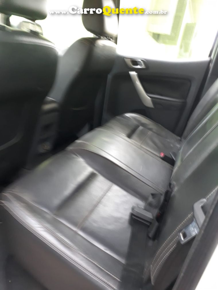 Ford RANGER 3.2 LIMITED 4X4 CD 20V DIESEL 4P AUTOMÁTICO - Loja