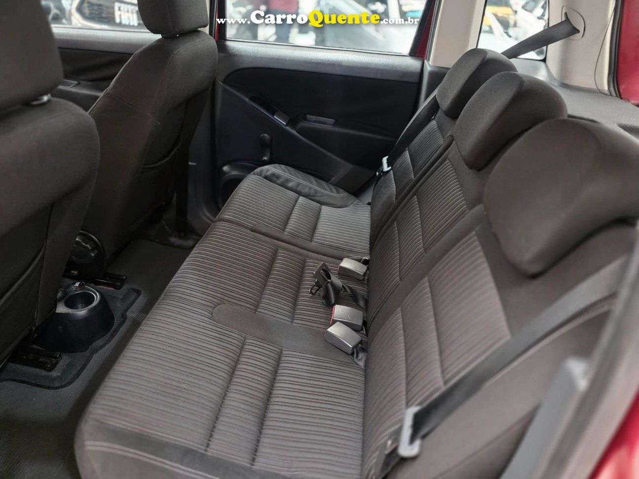 FIAT IDEA 1.6 MPI ESSENCE 16V 2013 - Loja