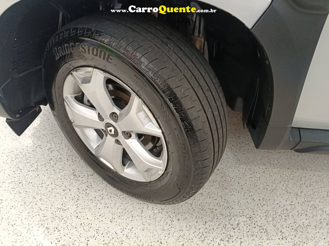 RENAULT DUSTER 1.6 16V SCE INTENSE PLUS 2025 - Loja