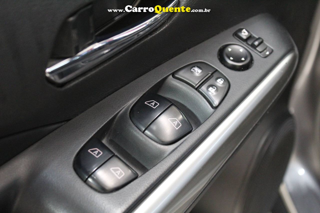 NISSAN KICKS 1.6 16V SL 2019 - Loja