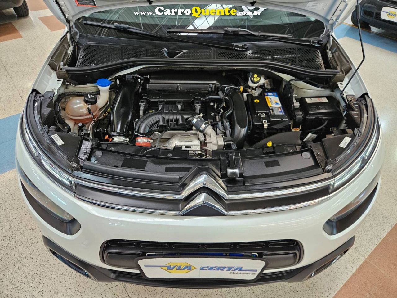 CITROEN C4 CACTUS 1.6 THP SHINE PACK * C/ 49.000 KM Apenas * 2022 - Loja