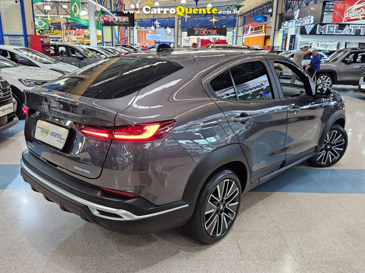FIAT FASTBACK 1.0 TURBO 200 HYBRID AUDACE 2026 - Loja