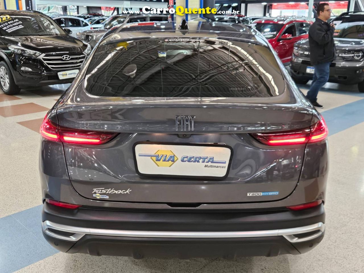 FIAT FASTBACK 1.0 TURBO 200 HYBRID AUDACE 2026 - Loja