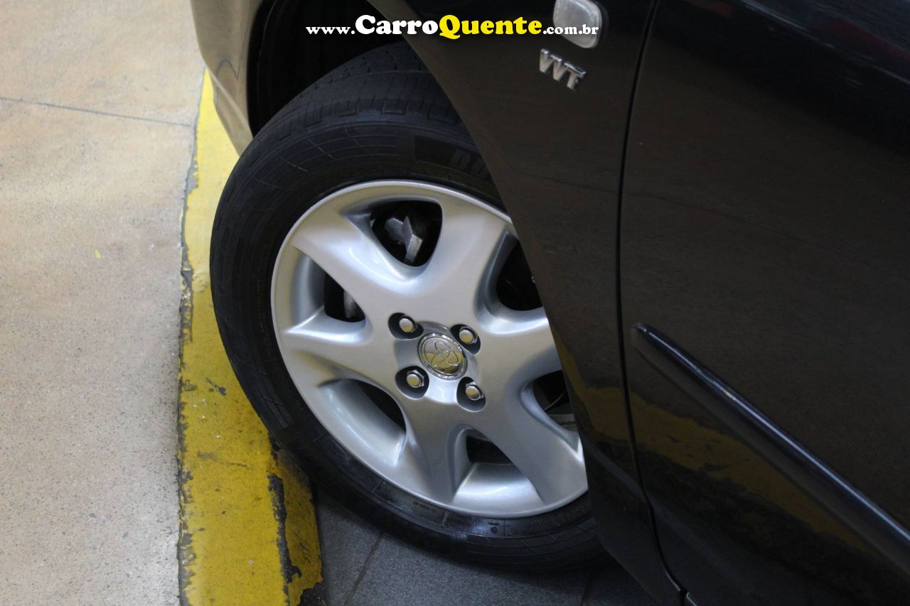 TOYOTA COROLLA 1.8 SE-G 16V 2004 - Loja