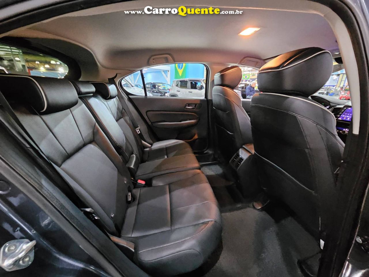 HONDA CITY 1.5 I-VTEC HATCH TOURING 2024 - Loja