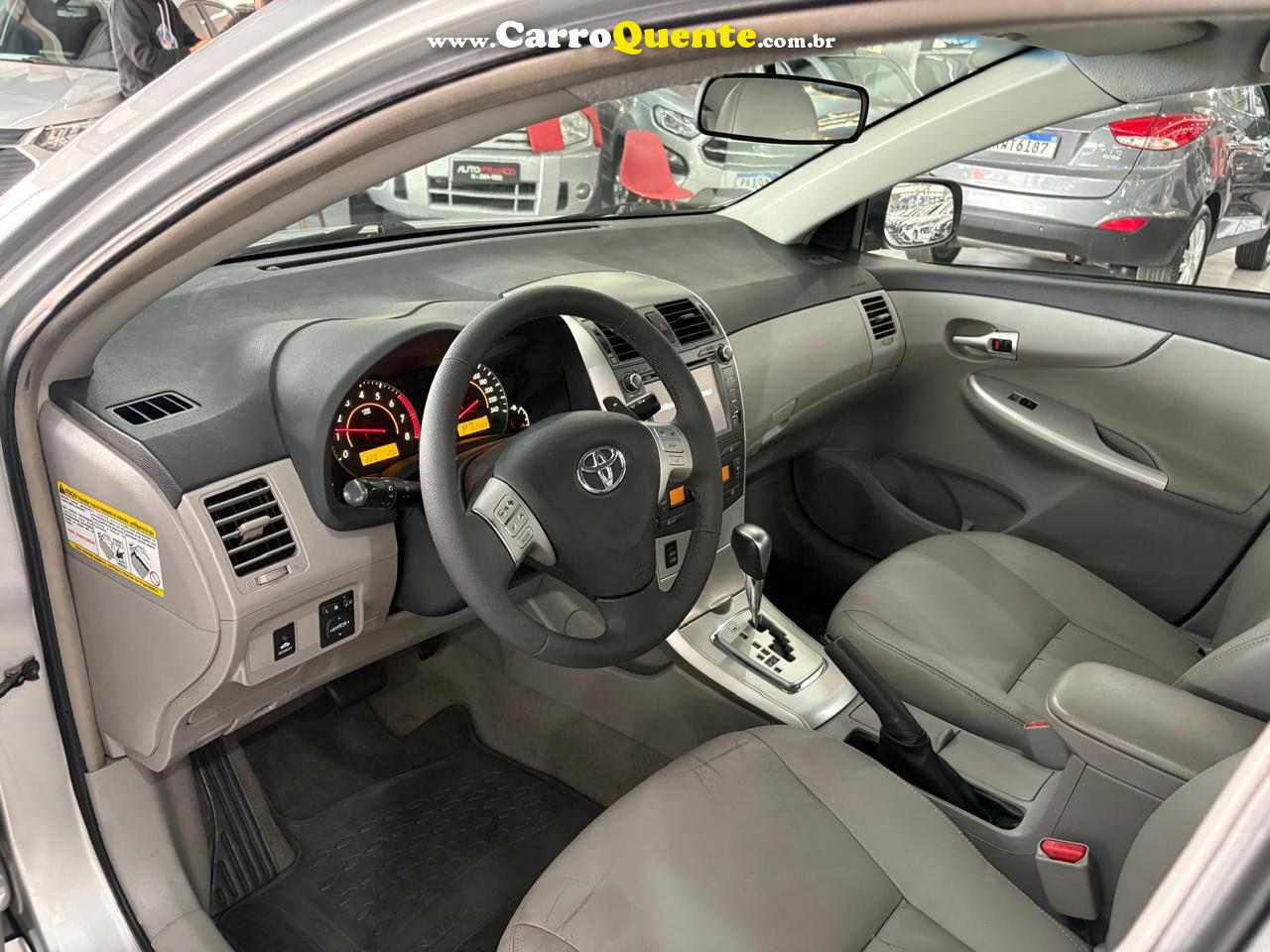 TOYOTA COROLLA 2.0 XEI 2013 - Loja