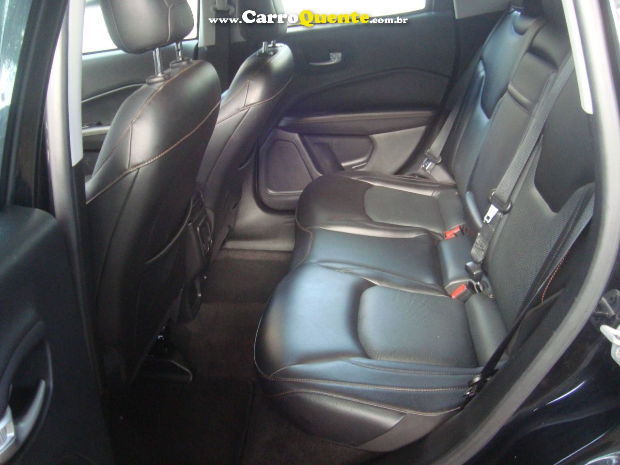 JEEP COMPASS 2.0 16V LONGITUDE 4X4 2018 - Loja