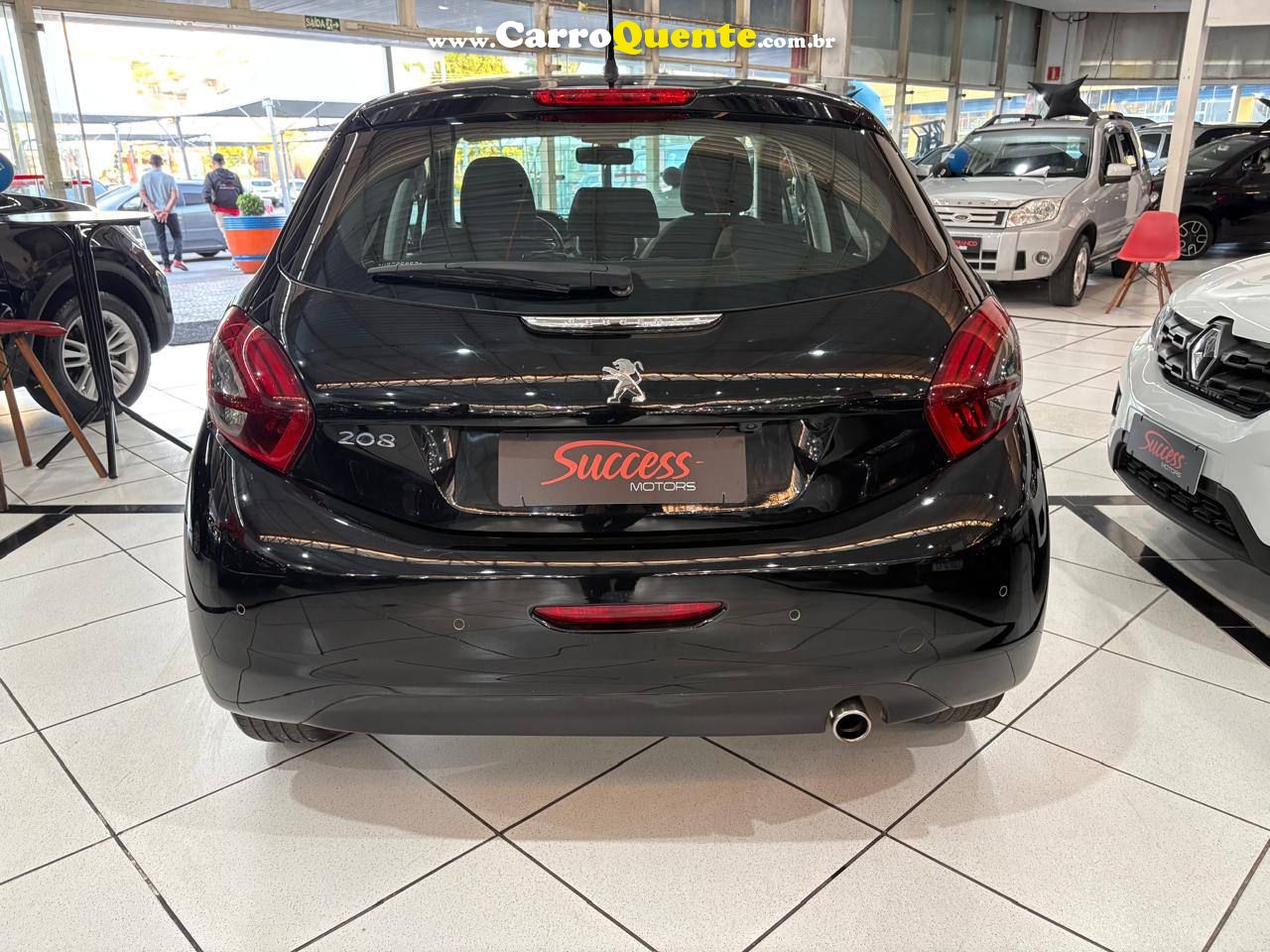 PEUGEOT 208 1.6 GRIFFE C/ BAIXA KM 2017 - Loja