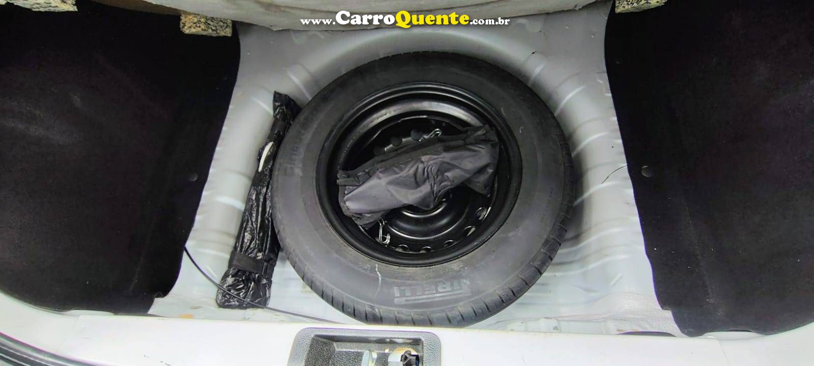 RENAULT KWID 1.0 12V SCE ZEN 2023 - Loja