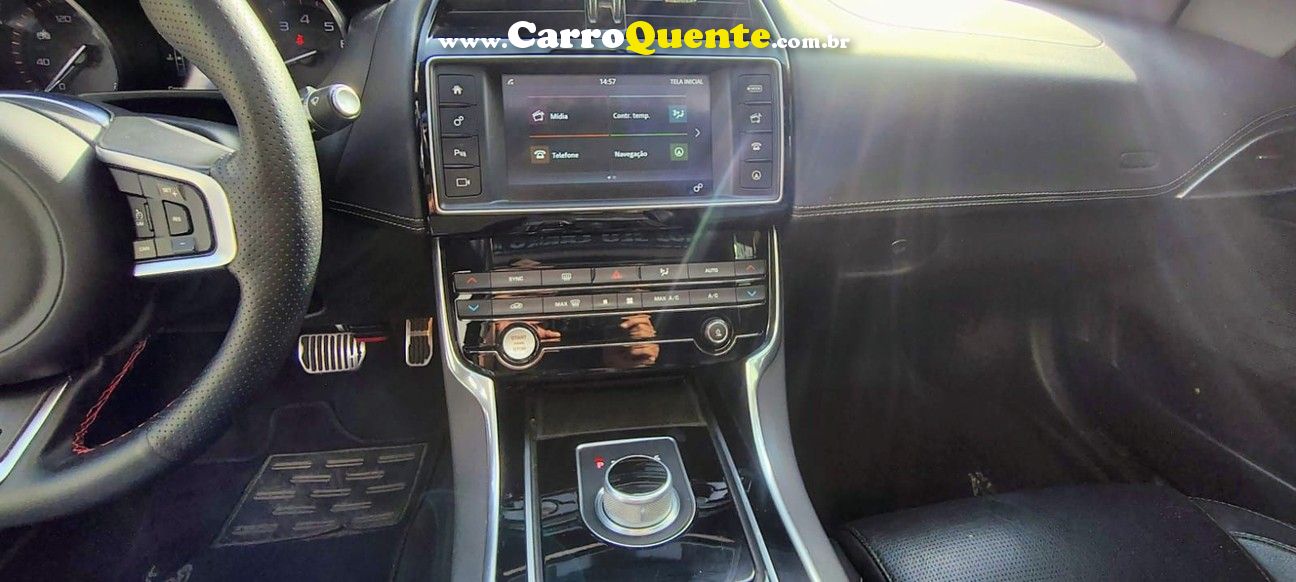 JAGUAR XE 2.0 16V SI4 TURBO R-SPORT 2016 - Loja