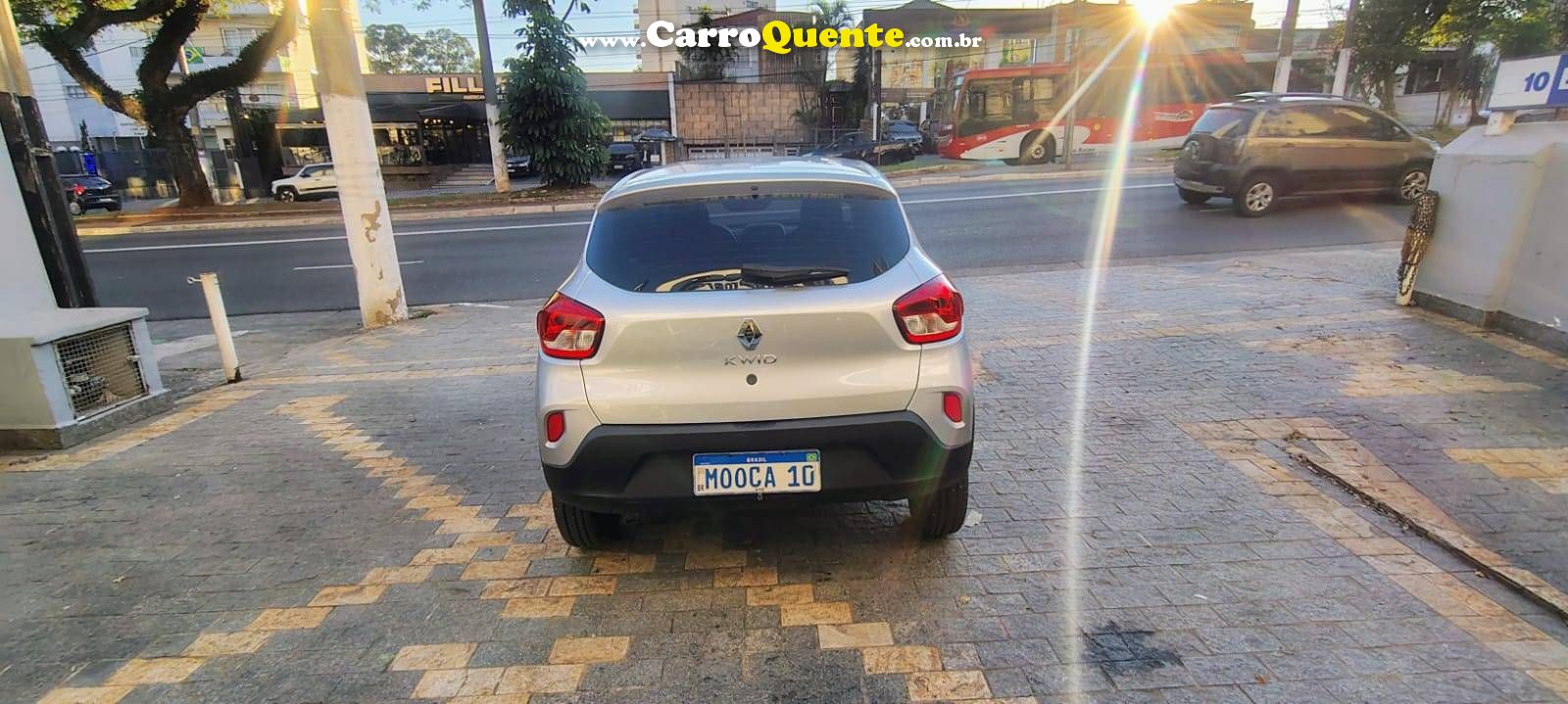 RENAULT KWID 1.0 12V SCE ZEN 2026 - Loja