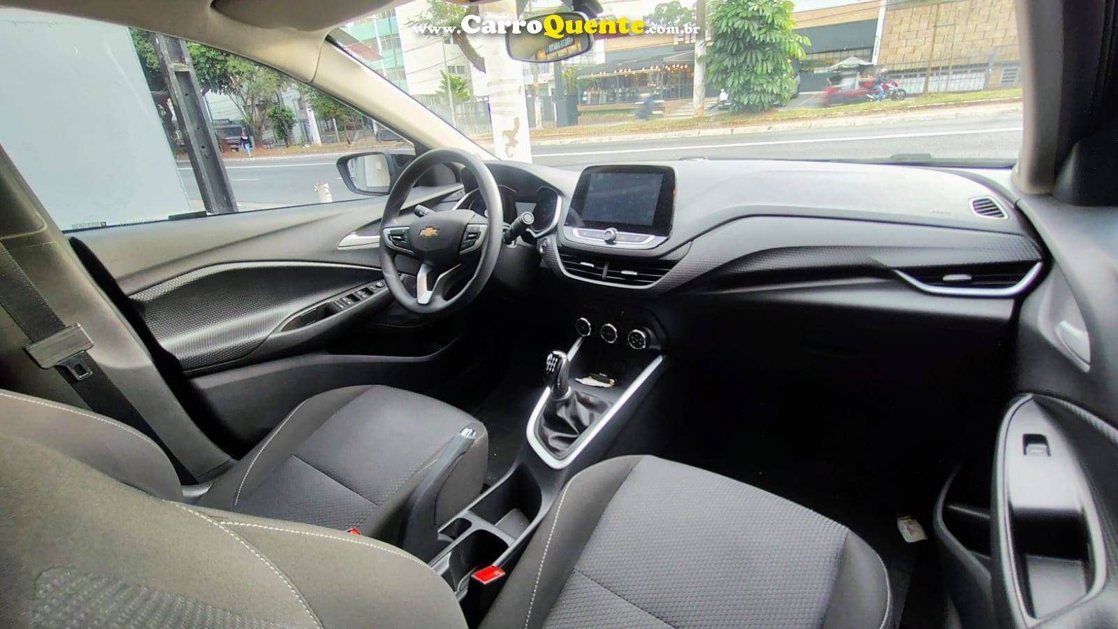 CHEVROLET ONIX 1.0 PLUS LT 2024 - Loja