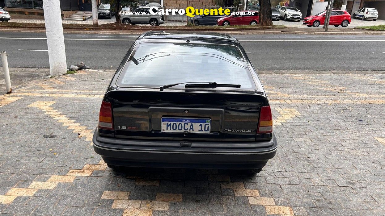 CHEVROLET KADETT 1.8 EFI SL/E 8V 1993 - Loja