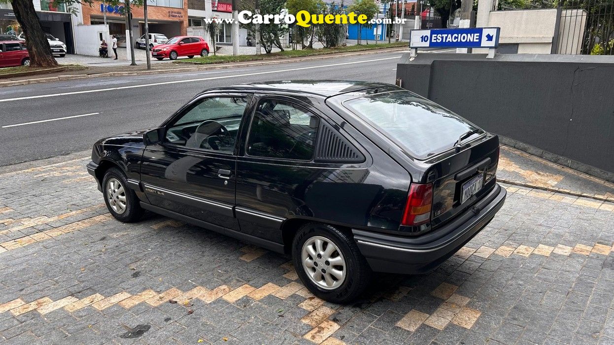 CHEVROLET KADETT 1.8 EFI SL/E 8V 1993 - Loja