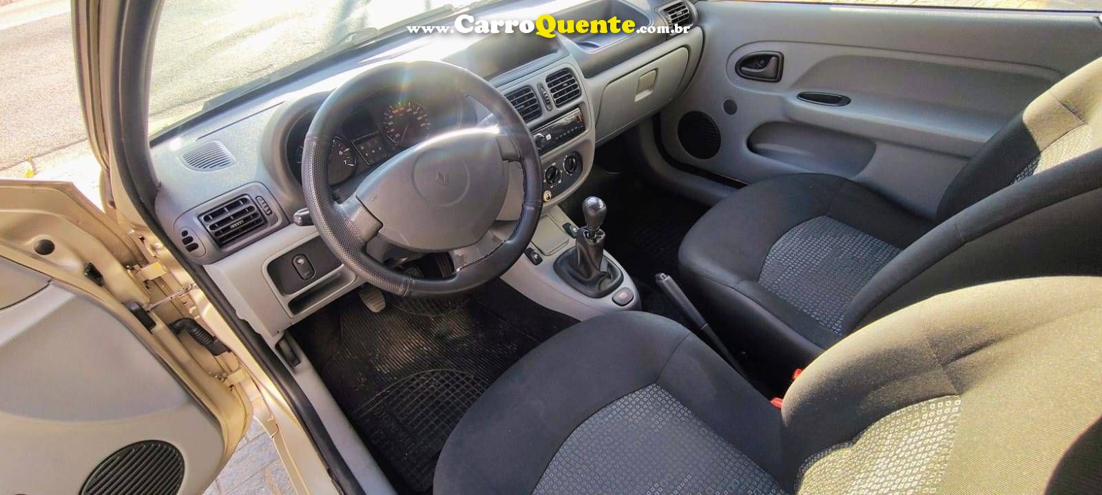 RENAULT CLIO 1.0 CAMPUS 16V 2012 - Loja