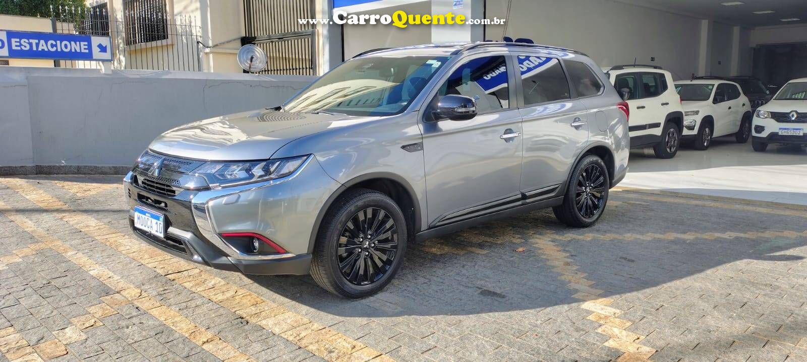 MITSUBISHI OUTLANDER 3.0 MIVEC V6 HPE-S BLACK EDITION AWD 2022 - Loja