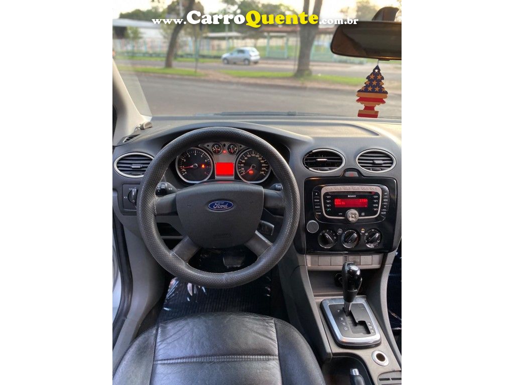 Focus Ghia Sed. 2.0 16V/2.0 16V Flex Aut - Loja