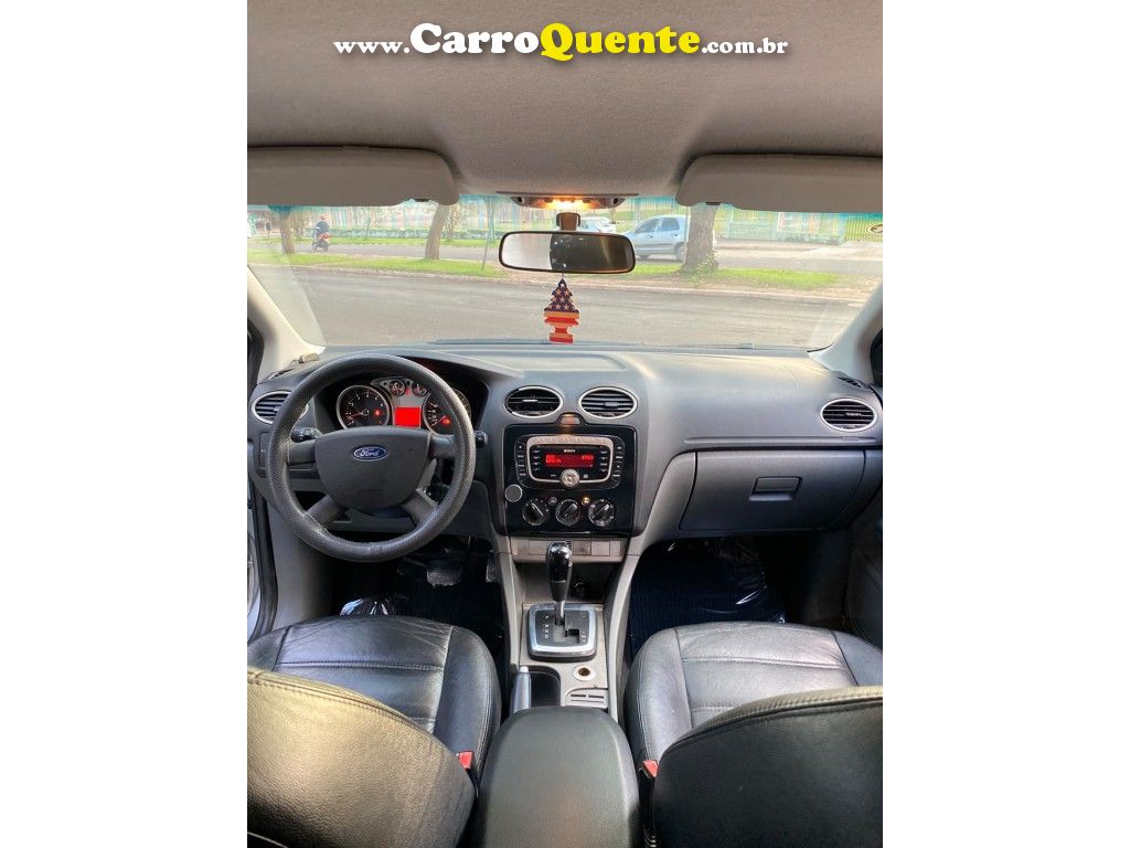 Focus Ghia Sed. 2.0 16V/2.0 16V Flex Aut - Loja