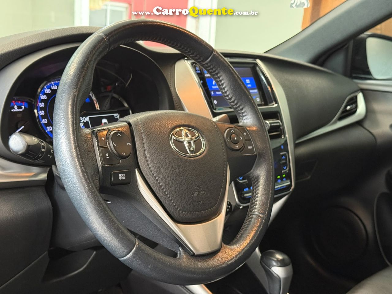 TOYOTA   YARIS XLS 1.5 FLEX 16V 5P AUT.   PRETO 2019 1.5 FLEX - Loja