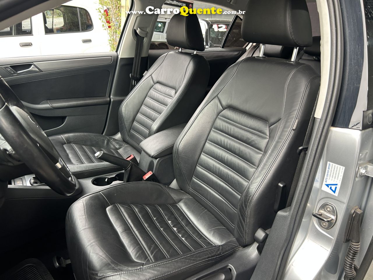VOLKSWAGEN   JETTA HIGHLINE 2.0 TSI 16V 4P TIPTRONIC   PRATA 2012 2.0 GASOLINA - Loja