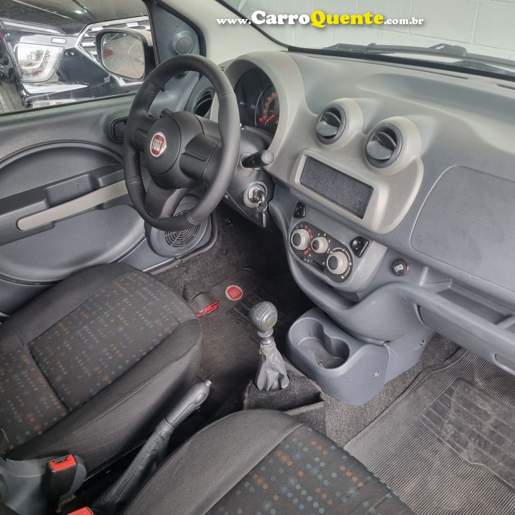 FIAT   UNO VIVACE CELEB. 1.0 EVO F.FLEX 8V 5P   PRATA 2013 1.0 FLEX - Loja
