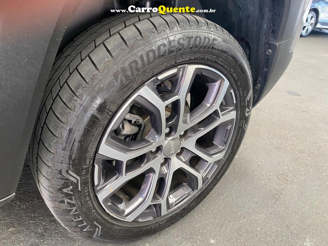 JEEP   RENEGADE LONG. T270 1.3 TB 4X2 FLEX AUT.   PRATA 2024 1.3 FLEX - Loja