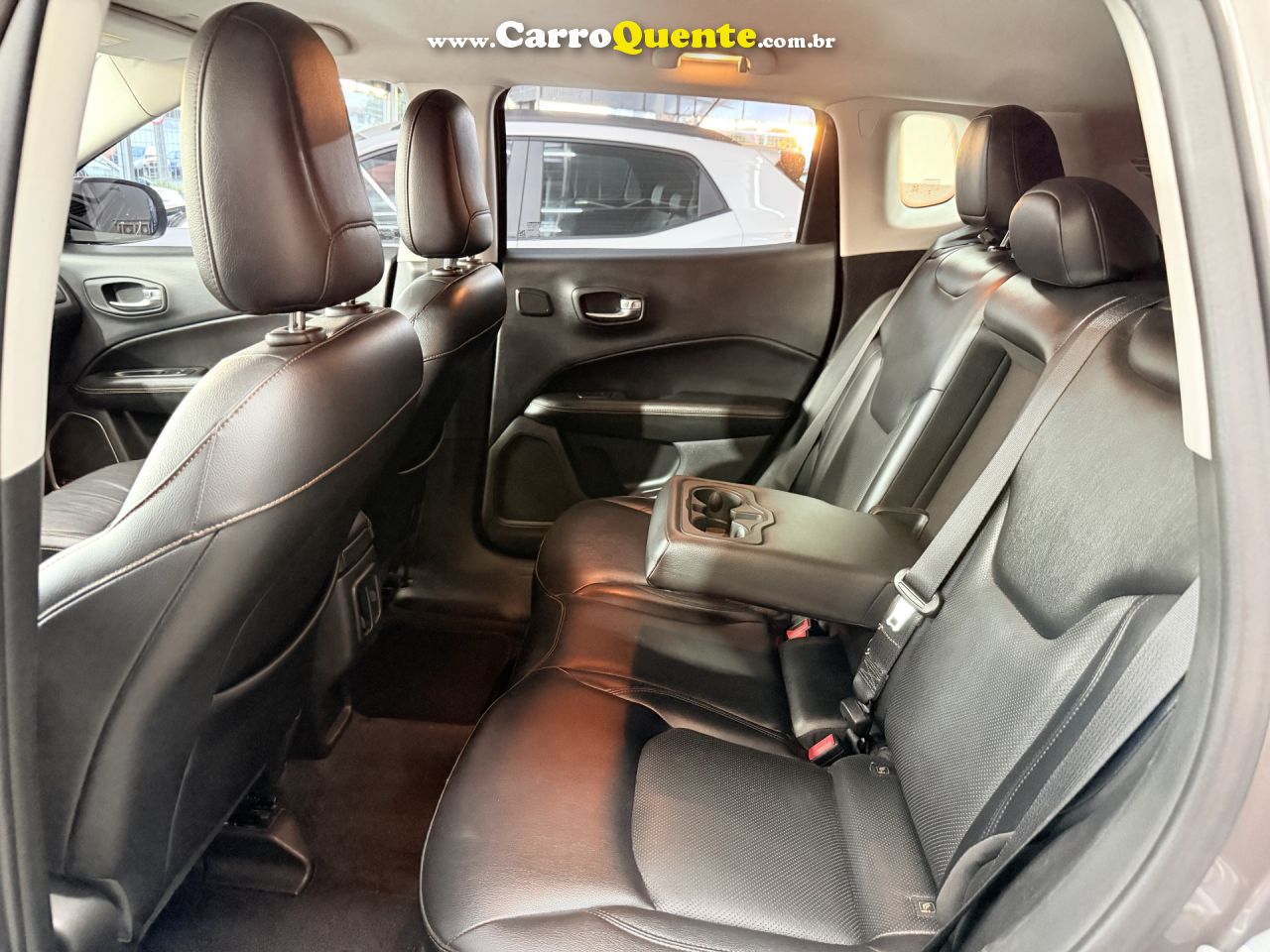 JEEP   COMPASS LONGITUDE 2.0 4X2 FLEX 16V AUT.   CINZA 2018 2.0 FLEX - Loja