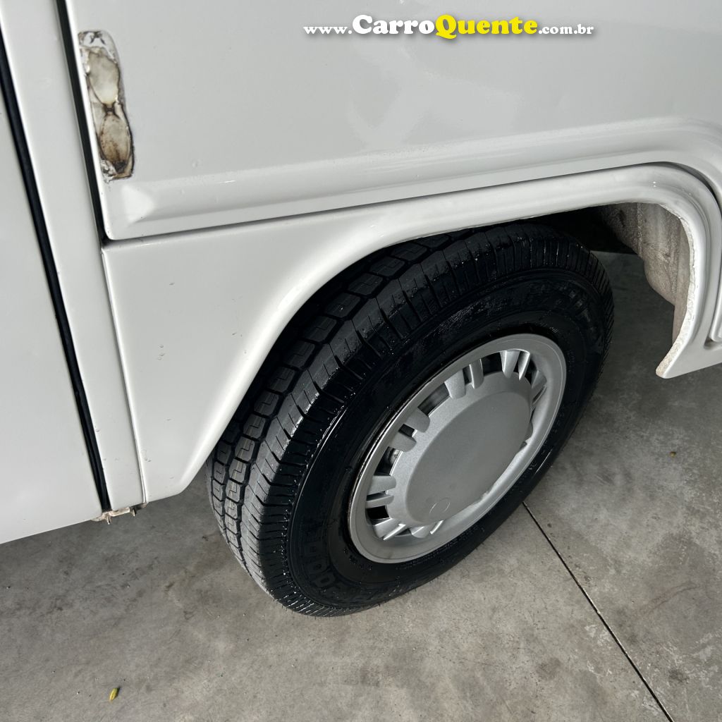 VOLKSWAGEN   KOMBI STANDARD 1.4 MI TOTAL FLEX 8V   BRANCO 2010 1.4 FLEX - Loja