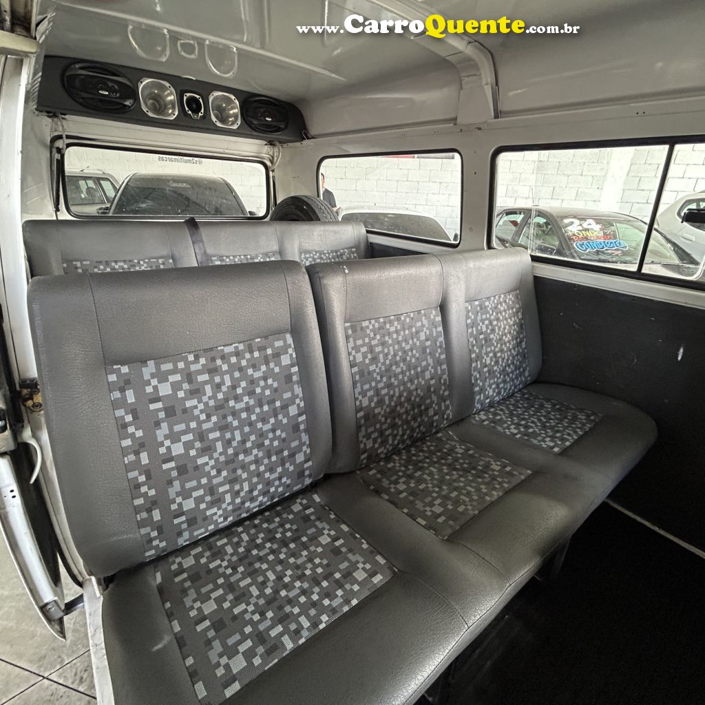 VOLKSWAGEN   KOMBI STANDARD 1.4 MI TOTAL FLEX 8V   BRANCO 2010 1.4 FLEX - Loja