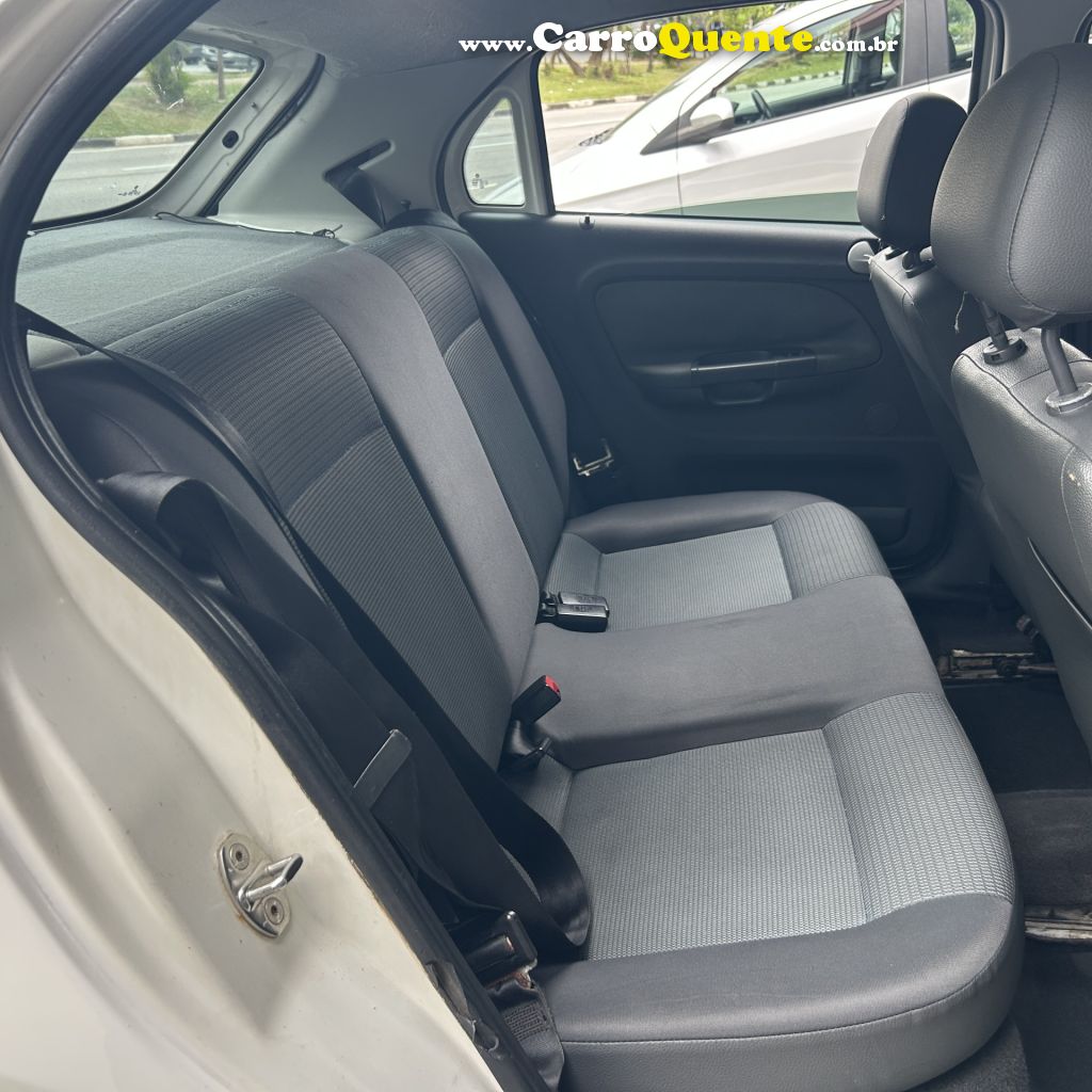 VOLKSWAGEN   GOL (NOVO) 1.0 MI TOTAL FLEX 8V 4P   BRANCO 2012 1.0 FLEX - Loja