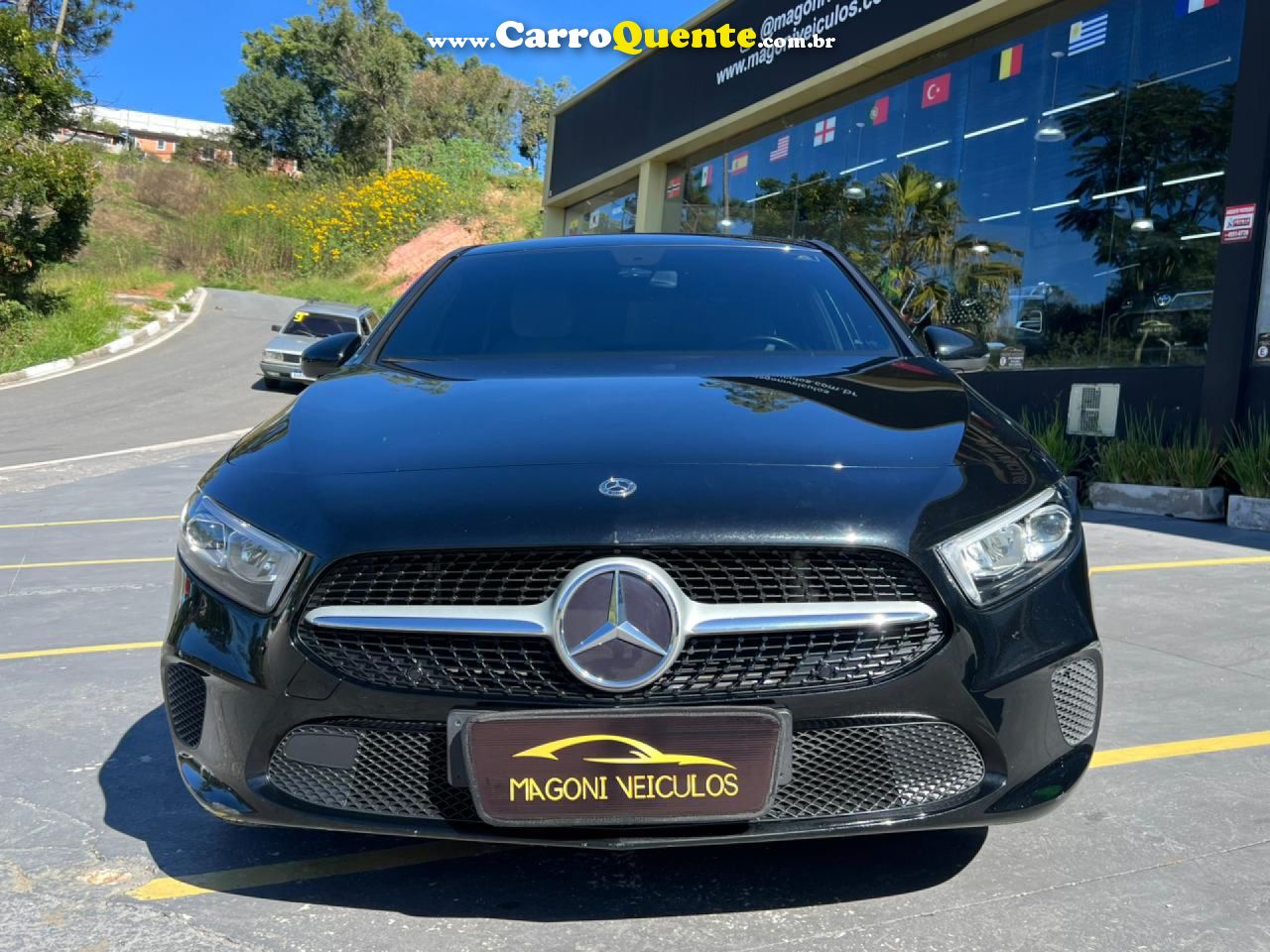 MERCEDES-BENZ   A 200 1.3 TB STYLE AUT.   PRETO 2020 1.3 GASOLINA - Loja