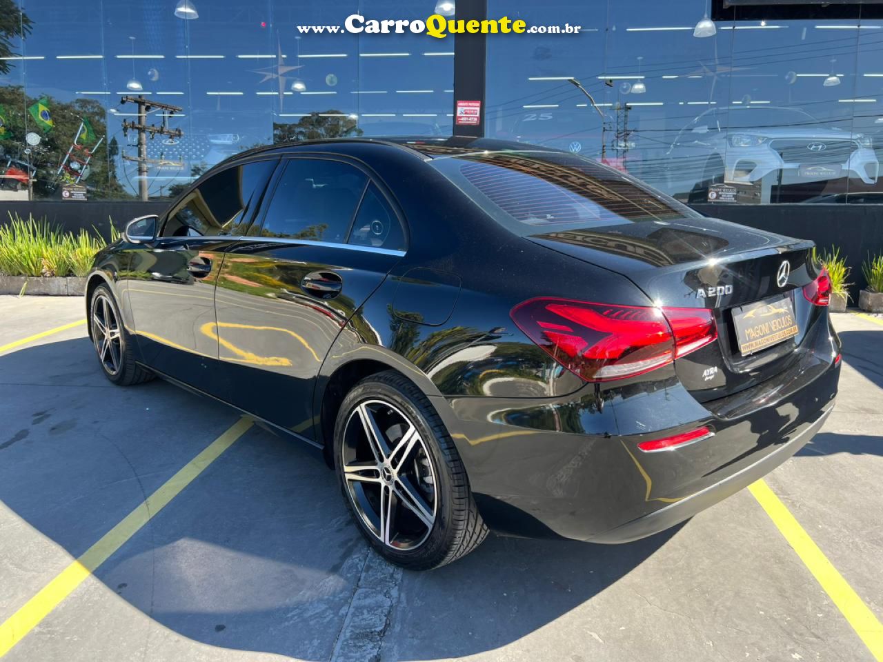 MERCEDES-BENZ   A 200 1.3 TB STYLE AUT.   PRETO 2020 1.3 GASOLINA - Loja