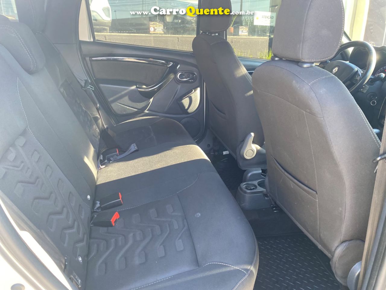 RENAULT   DUSTER DYNAMIQUE 1.6 FLEX 16V AUT.   PRATA 2020 1.6 FLEX - Loja