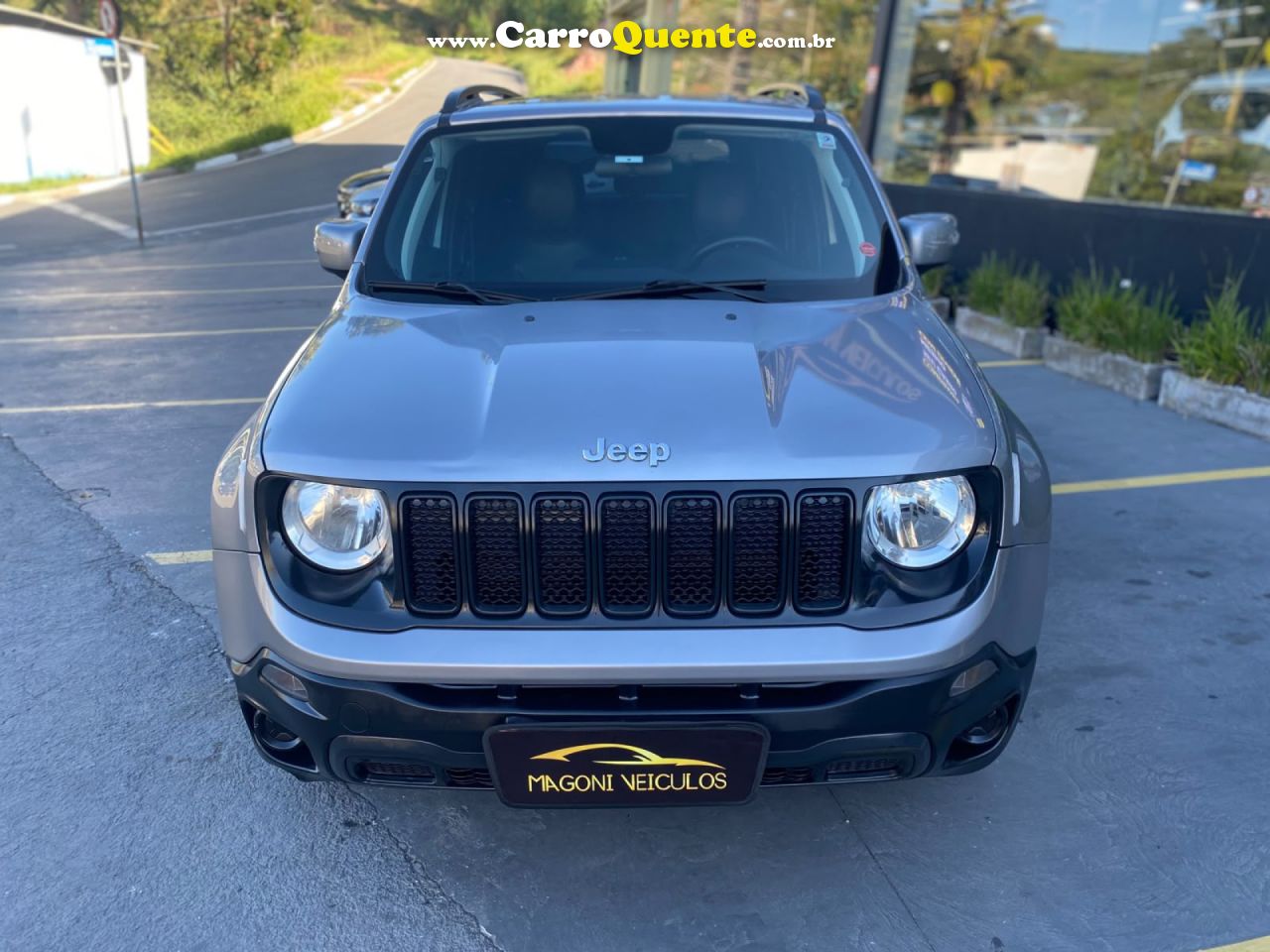 JEEP   RENEGADE1.8 4X2 FLEX 16V AUT.(PCD)   PRATA 2019 1.8 FLEX - Loja