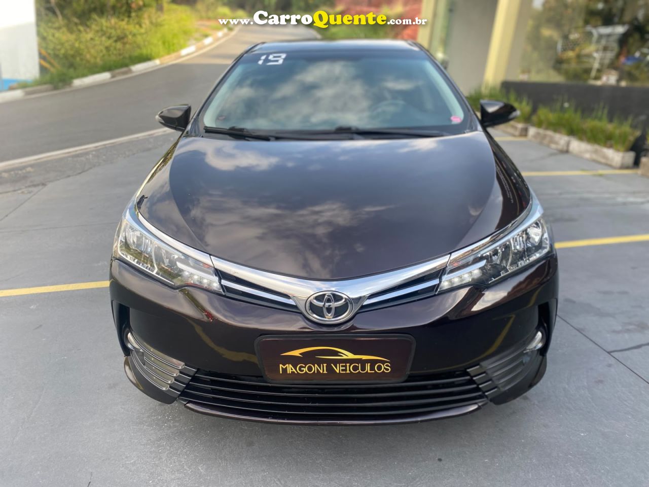 TOYOTA   COROLLA XEI 2.0 FLEX 16V AUT.   MARROM 2019 2.0 FLEX - Loja