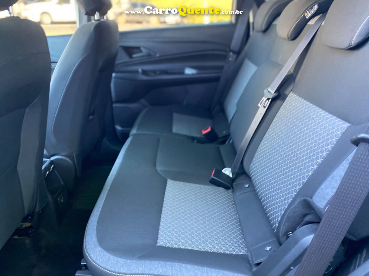 CHEVROLET   SPIN LT 1.8 8V ECONO.FLEX 5P MEC.   PRATA 2025 1.8 FLEX - Loja