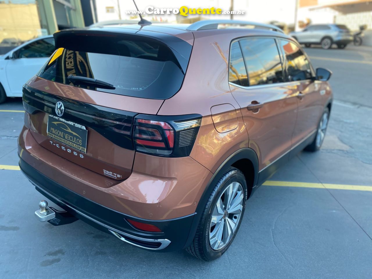 VOLKSWAGEN   T-CROSS HIG. 250 TSI 1.4 FLEX 16V 5P AUT   MARROM 2020 1.4 FLEX - Loja