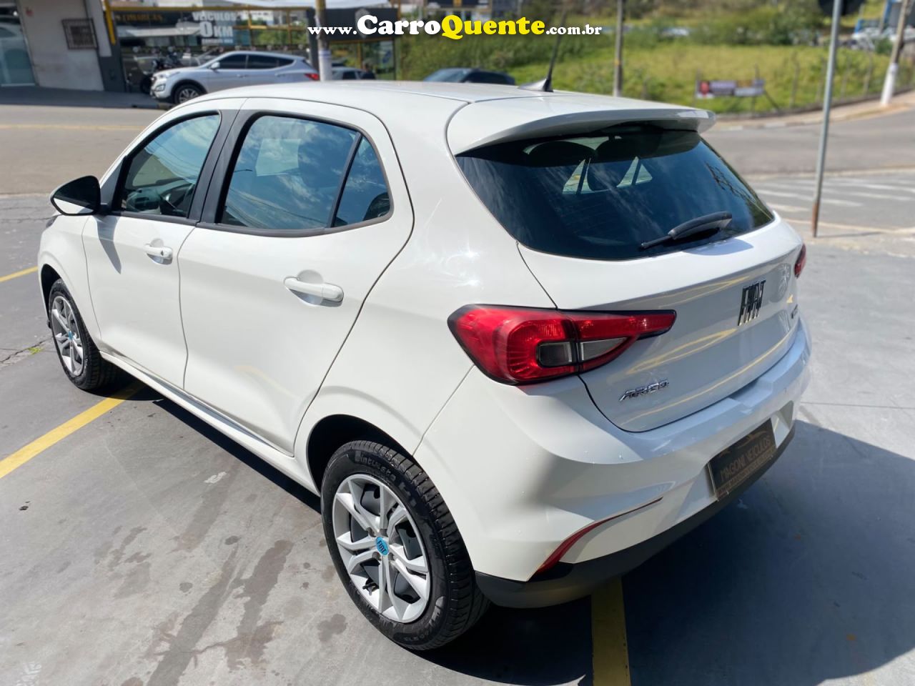 FIAT   ARGO DRIVE 1.0 6V FLEX   BRANCO 2025 1.0 FLEX - Loja