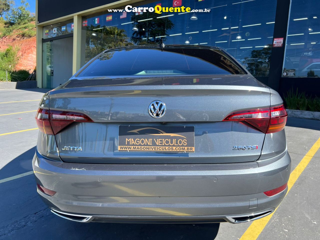 VOLKSWAGEN   JETTA R-LINE 250 TSI 1.4 FLEX 16V AUT.   CINZA 2019 1.4 FLEX - Loja