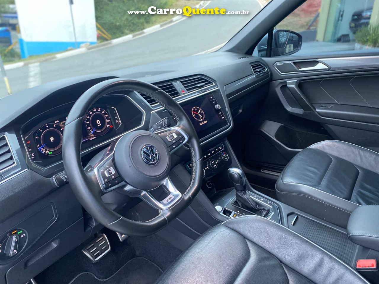 VOLKSWAGEN   TIGUAN ALLSPAC R-LINE 350 TSI 2.0 4X4   PRATA 2021 2.0 GASOLINA - Loja