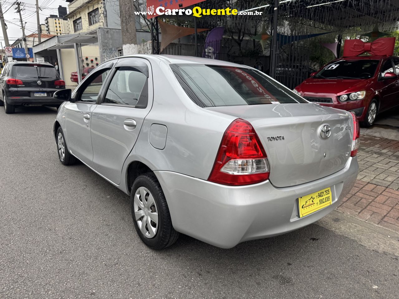 TOYOTA   ETIOS X SEDAN 1.5 FLEX 16V 4P MEC.   PRATA 2015 1.5 FLEX - Loja