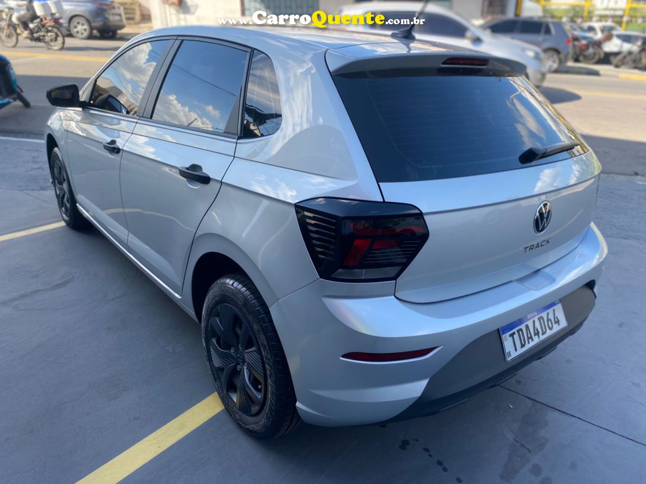 VOLKSWAGEN   POLO TRACK 1.0 FLEX 12V 5P   PRATA 2025 1.0 FLEX - Loja